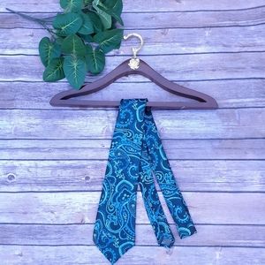 Giorgio Armani 💯 silk men's tie blue paisley